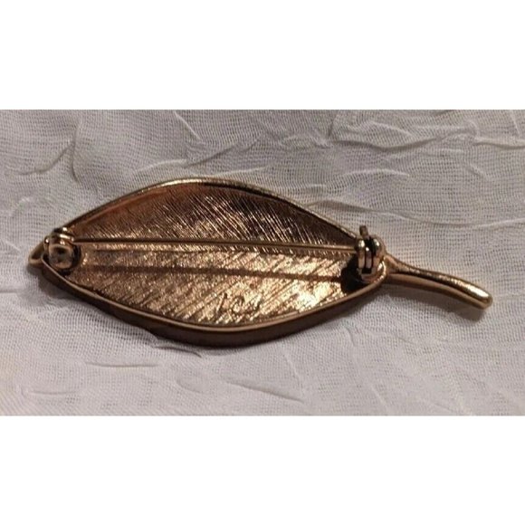 Signed Brooch Liz Claiborne Leaf Mother Of Pearl Gold Tone Metal Pin Vtg Abalone - Picture 10 of 12
